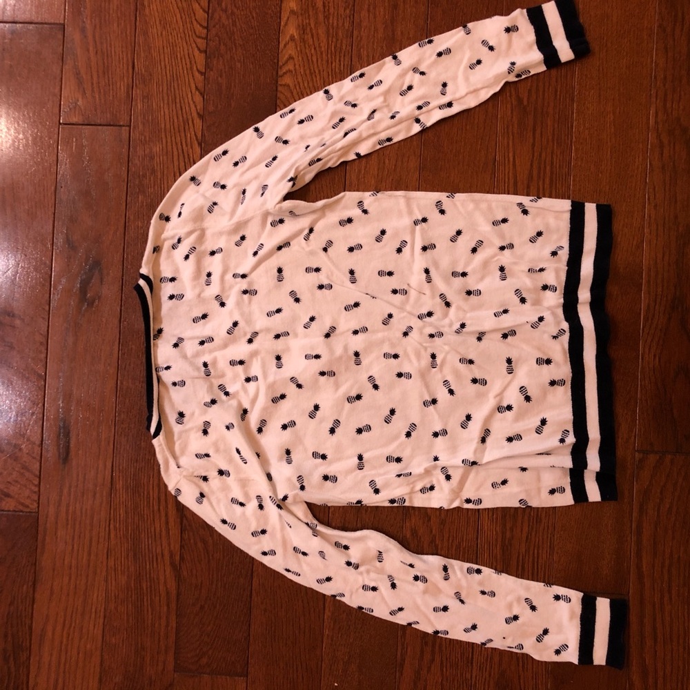 Pineapple crew neck J Crew sweater - Picture 3 of 4